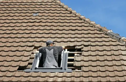 Pose de velux - Lonlay-l'Abbaye